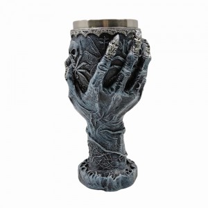 TAÇA MEDIEVAL MODELO MÃO E CAVEIRA INOX EM RESINA 180ML REF: 220037A TAÇA MEDIEVAL MODELO MÃO E CAVEIRA INOX EM RESINA 180ML REF: 220037A