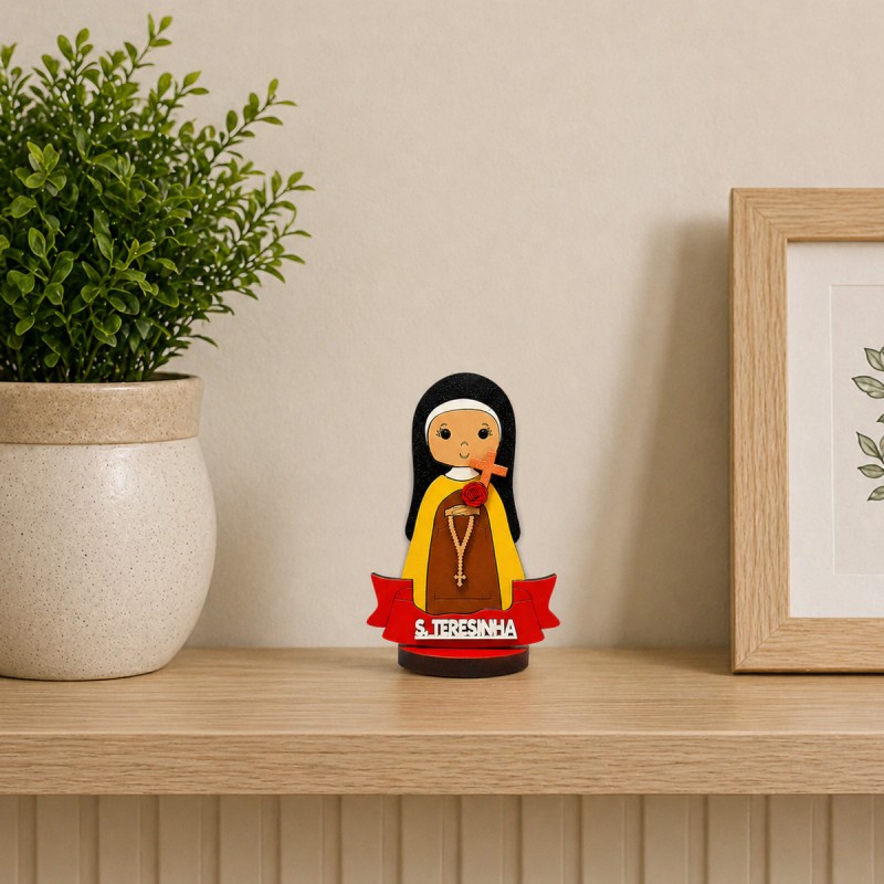 MINI ENFEITE DECORATIVO MODELO SANTA TERESINHA DE MADEIRA REF: 000165