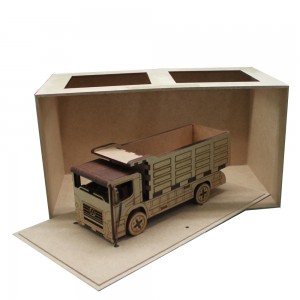 CAMINHAO BASCULANTE NA CAIXA MDF CAMINHAO BASCULANTE NA CAIXA MDF