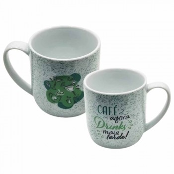 CANECA COM FRASE MODELO CAFÉ AGORA DRINKS MAIS TARDE EM PORCELANA 360ML REF: 401176