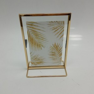 PORTA RETRATO DOURADO 13X18CM REF: 4523