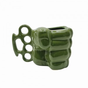 CANECA MODELO SOCO VERDE EM CERÂMICA 550ML REF: 000031