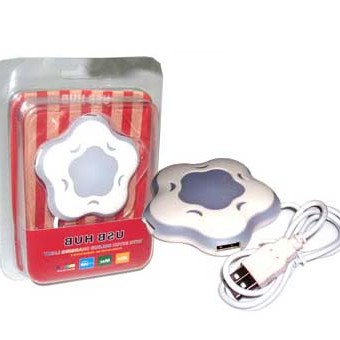 PLUG USB COM 4 SAÍDAS REF: U508 PLUG USB COM 4 SAÍDAS REF: U508