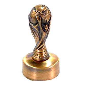 TAÇA DE FUTEBOL DE METAL EM MINIATURA TAÇA DE FUTEBOL DE METAL EM MINIATURA