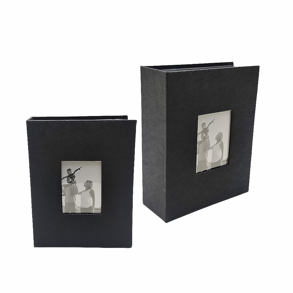 ALBUM 10X15 PARA 200 FOTOS PRETO COM JANELA REF: WB-46200-1505 ALBUM 10X15 PARA 200 FOTOS PRETO COM JANELA REF: WB-46200-1505