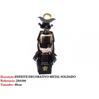 SOLDADO DECORATIVO EM METAL