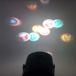 LUMINÁRIA PROJETOR AVENGERS EM PLÁSTICO REF: X10082497 LUMINÁRIA PROJETOR AVENGERS EM PLÁSTICO REF: X10082497