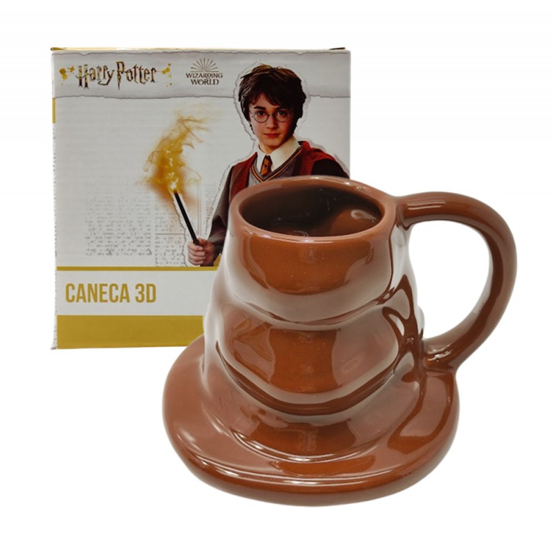 CANECA 3D EM PORCELANA MODELO CHAPÉU SELETOR 350ML REF: 10024667 CANECA 3D EM PORCELANA MODELO CHAPÉU SELETOR 350ML REF: 10024667