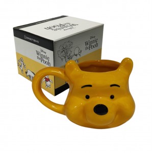 CANECA 3D MODELO URSINHO POOH EM PORCELANA 500ML REF: 10024889 CANECA 3D MODELO URSINHO POOH EM PORCELANA 500ML REF: 10024889