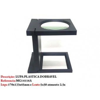 LUPA DOBRÁVEL 5X50 EM PLÁSTICO E LENTE EM ACRÍLICO.