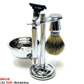 KIT DE BARBEAR. TAM: 10X14X18CM