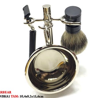 KIT DE BARBEAR. TAM: 10.4X5.2X15.6CM