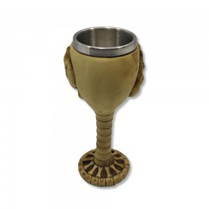 TAÇA MEDIEVAL MODELO CAVEIRA EM RESINA 150ML REF: 1601A TAÇA MEDIEVAL MODELO CAVEIRA EM RESINA 150ML REF: 1601A