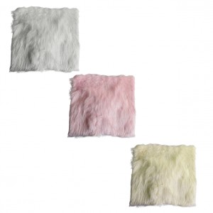 CAPA PARA ALMOFADA COM FIOS BRILHANTES EM POLIÉSTER REF: AP34140-PGL CAPA PARA ALMOFADA COM FIOS BRILHANTES EM POLIÉSTER REF: AP34140-PGL