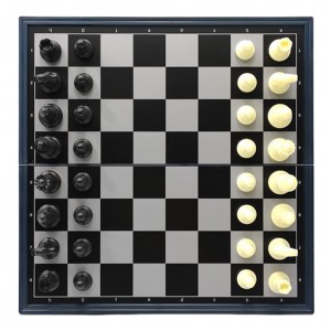 JOGO DE XADREZ EM PLÁSTICO COM IMÃ  REF: 3810B