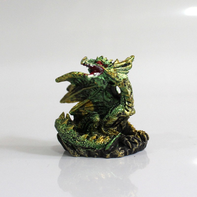 DRAGÃO COM CASTELO DECORATIVO EM RESINA REF: PW170027 DRAGÃO COM CASTELO DECORATIVO EM RESINA REF: PW170027