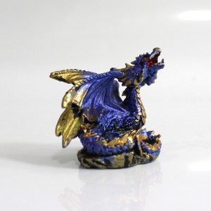 DRAGÃO COM CASTELO DECORATIVO EM RESINA REF: PW170027