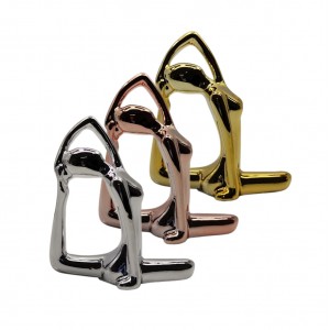 ENFEITE MODELO YOGA EM CERÂMICA REF: AP4216-3C ENFEITE MODELO YOGA EM CERÂMICA REF: AP4216-3C