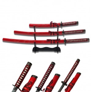 CONJUNTO DE 3 KATANAS DECORATIVA COM LÂMINA SEM CORTE EM METAL REF: APZS-9627A CONJUNTO DE 3 KATANAS DECORATIVA COM LÂMINA SEM CORTE EM METAL REF: APZS-9627A