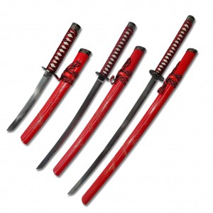 CONJUNTO DE 3 KATANAS DECORATIVA COM LÂMINA SEM CORTE EM METAL REF: APZS-9627A CONJUNTO DE 3 KATANAS DECORATIVA COM LÂMINA SEM CORTE EM METAL REF: APZS-9627A