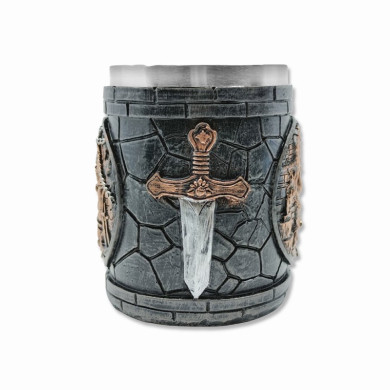 CANECA MEDIEVAL MODELO FERREIRO EM RESINA E INOX 400ML REF: 22020B CANECA MEDIEVAL MODELO FERREIRO EM RESINA E INOX 400ML REF: 22020B