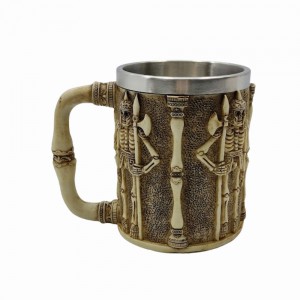 CANECA MEDIEVAL MODELO CAVEIRA RESINA E INOX 400ML REF: 2008B