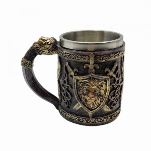 CANECA MEDIEVAL MODELO BRASÃO LEÃO RESINA E INOX 400ML REF: 220039B CANECA MEDIEVAL MODELO BRASÃO LEÃO RESINA E INOX 400ML REF: 220039B