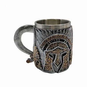 CANECA MEDIEVAL MODELO CAPACETE RESINA E INOX 400ML REF: 220041B CANECA MEDIEVAL MODELO CAPACETE RESINA E INOX 400ML REF: 220041B
