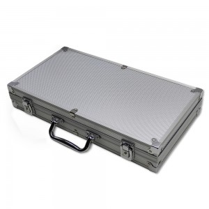 JOGO POKER EM MALETA DE ALUMÍNIO 300 FICHAS E 2 BARALHOS REF: APYYPS103 JOGO POKER EM MALETA DE ALUMÍNIO 300 FICHAS E 2 BARALHOS REF: APYYPS103