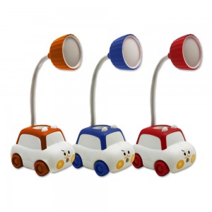 LUMINÁRIA DE MESA MODELO CARRO COM CABO USB EM PLÁSTICO REF: APBH14847 LUMINÁRIA DE MESA MODELO CARRO COM CABO USB EM PLÁSTICO REF: APBH14847