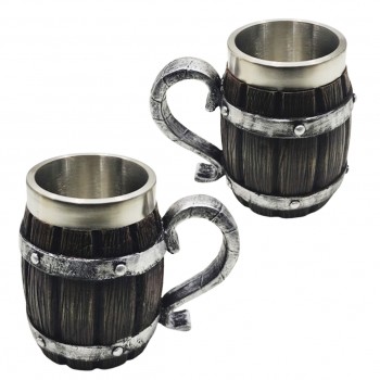 CANECA COM ALÇA MODELO BARRIL 600ML EM METAL INOX E REVESTIDA DE RESINA DE PVC REF: AP230075