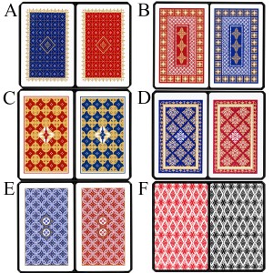 KIT 2 JOGOS DE BARALHOS COM CARTAS DE PLÁSTICO REF: APPK08
