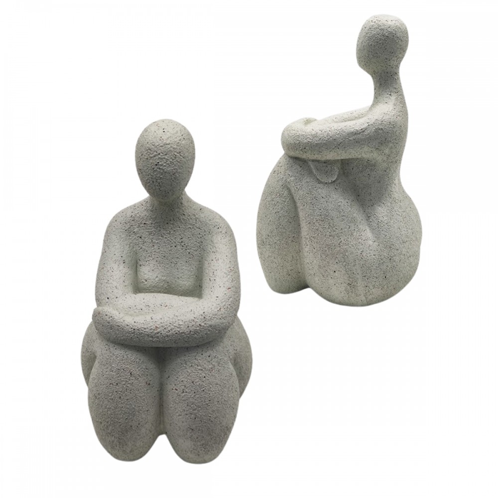 ENFEITE DECORATIVO DE MESA MODELO MULHER SENTADA EM RESINA PLÁSTICA REF: AP674802S