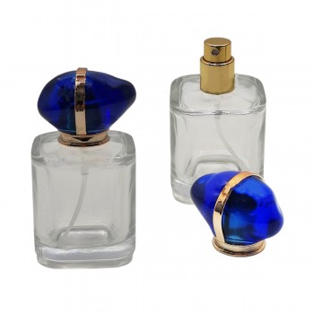 FRASCO PORTA PERFUME EM VIDRO E TAMPA EM PLÁSTICO PP CAPACIDADE DE 30ML REF: AP26335-5