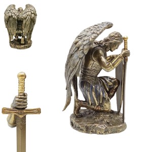 ENFEITE DE MESA MODELO ARCANJO MIGUEL EM RESINA PLÁSTICA REF: APWU76722A4