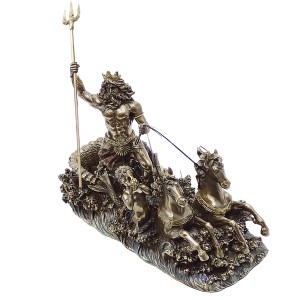 ENFEITE DE MESA MODELO POSEIDON EM RESINA PLÁSTICA REF: APWU76279A4