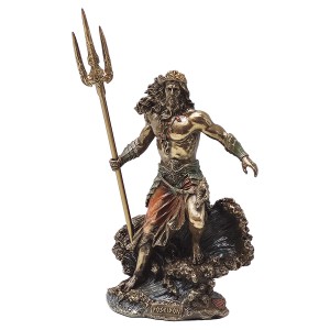ENFEITE DE MESA MODELO POSEIDON EM RESINA PLÁSTICA REF: APWU77315A4