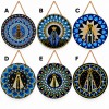 ENFEITE DECORATIVO DE CERÂMICA E CORDA MODELO NOSSA SENHORA REF: AP744Y02 ENFEITE DECORATIVO DE CERÂMICA E CORDA MODELO NOSSA SENHORA REF: AP744Y02
