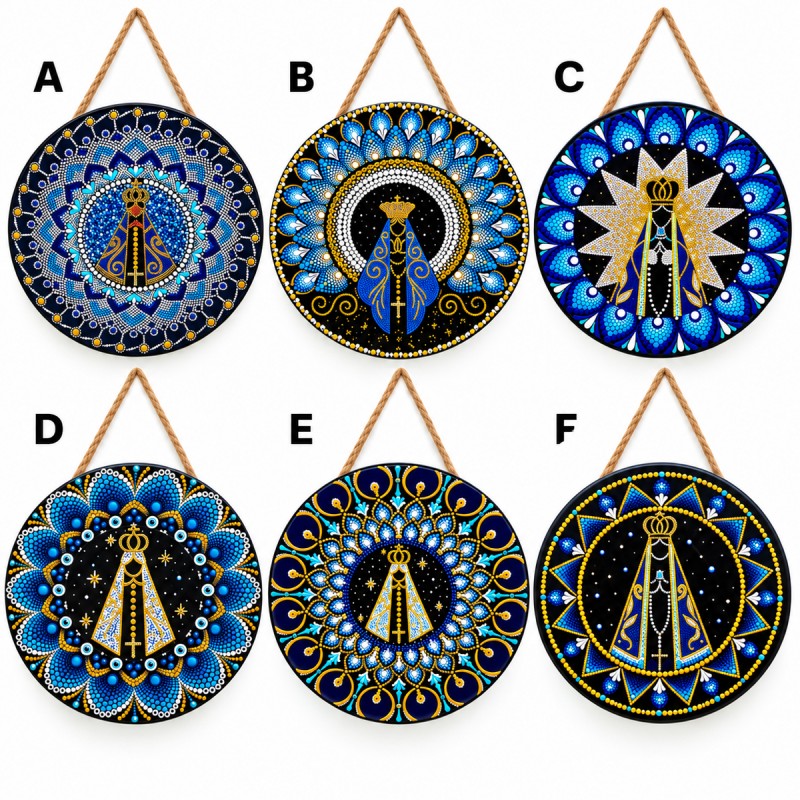 ENFEITE DECORATIVO DE CERÂMICA E CORDA MODELO NOSSA SENHORA REF: AP744Y02 ENFEITE DECORATIVO DE CERÂMICA E CORDA MODELO NOSSA SENHORA REF: AP744Y02