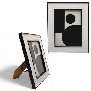 PORTA-RETRATO 25X20 DE POLIESTIRENO E VIDRO REF: 17631 PORTA-RETRATO 25X20 DE POLIESTIRENO E VIDRO REF: 17631