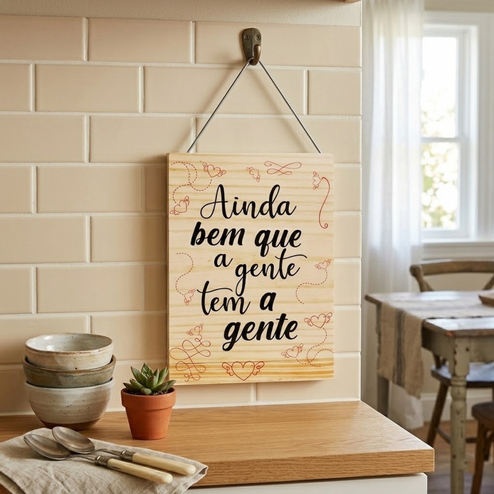 PLACA DECORATIVA DE MADEIRA COM CORDA REF: JPL2141