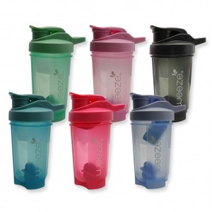 COQUETELEIRA COM MOLA EM PLÁSTICO 500ML  REF: CB1586 COQUETELEIRA COM MOLA EM PLÁSTICO 500ML  REF: CB1586