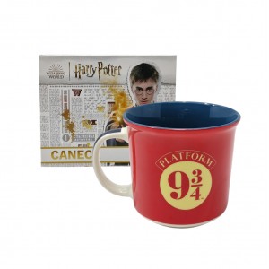 CANECA EM CERÂMICA MODELO PLATFORM HOGWARTS 350ML  REF: 10025103 CANECA EM CERÂMICA MODELO PLATFORM HOGWARTS 350ML  REF: 10025103