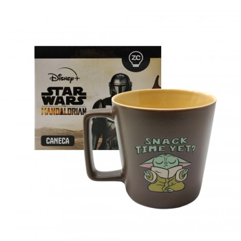 CANECA BUCK MODELO BABY YODA COFFEE EM CERÂMICA 400ML REF: 10025202