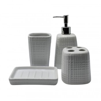 CONJUNTO PARA BANHEIRO COM 4 PEÇAS EM PORCELANA REF: DW29108 CONJUNTO PARA BANHEIRO COM 4 PEÇAS EM PORCELANA REF: DW29108