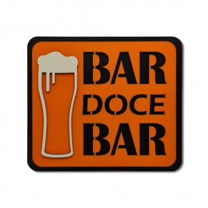 PLACA DECORATIVA MODELO BAR DOCE BAR EM MADEIRA REF: 201