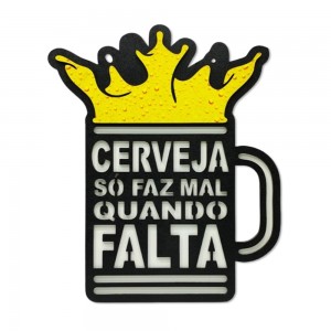 PLACA DECORATIVA MODELO CANECA COROA EM MADEIRA REF: 5020