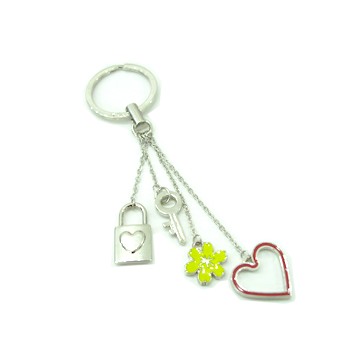 CHAVEIRO EM METAL. TAM:13x4.3x2CM
