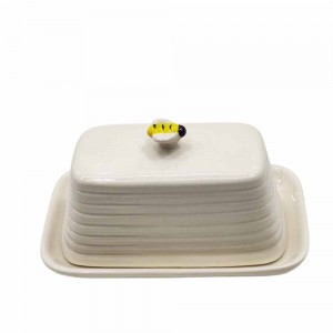 MANTEIGUEIRA MODELO ABELHA EM PORCELANA REF: PCLN270 MANTEIGUEIRA MODELO ABELHA EM PORCELANA REF: PCLN270