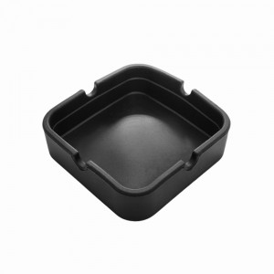 CINZEIRO DE MESA QUADRADO EM SILICONE COR PRETO REF: PPS040-A CINZEIRO DE MESA QUADRADO EM SILICONE COR PRETO REF: PPS040-A